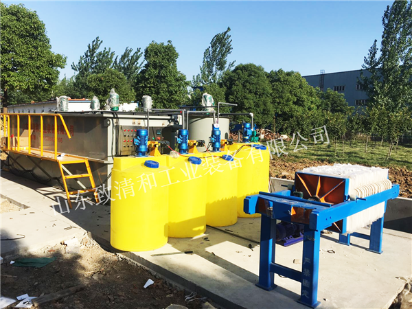 ʳ����ˮ���óͷ�����װ��